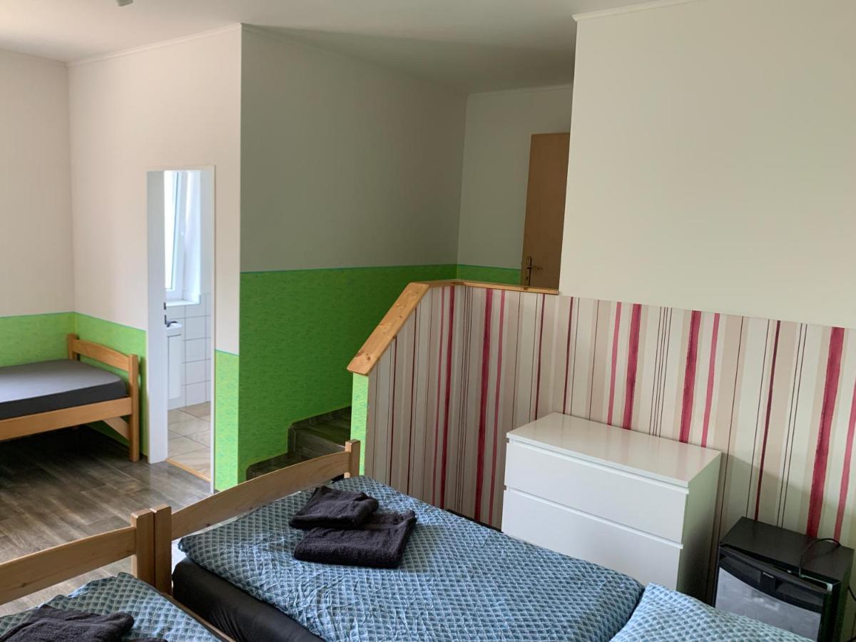 Hotel Penzion U Jezera Konstantinovy Lázně Exteriér fotografie