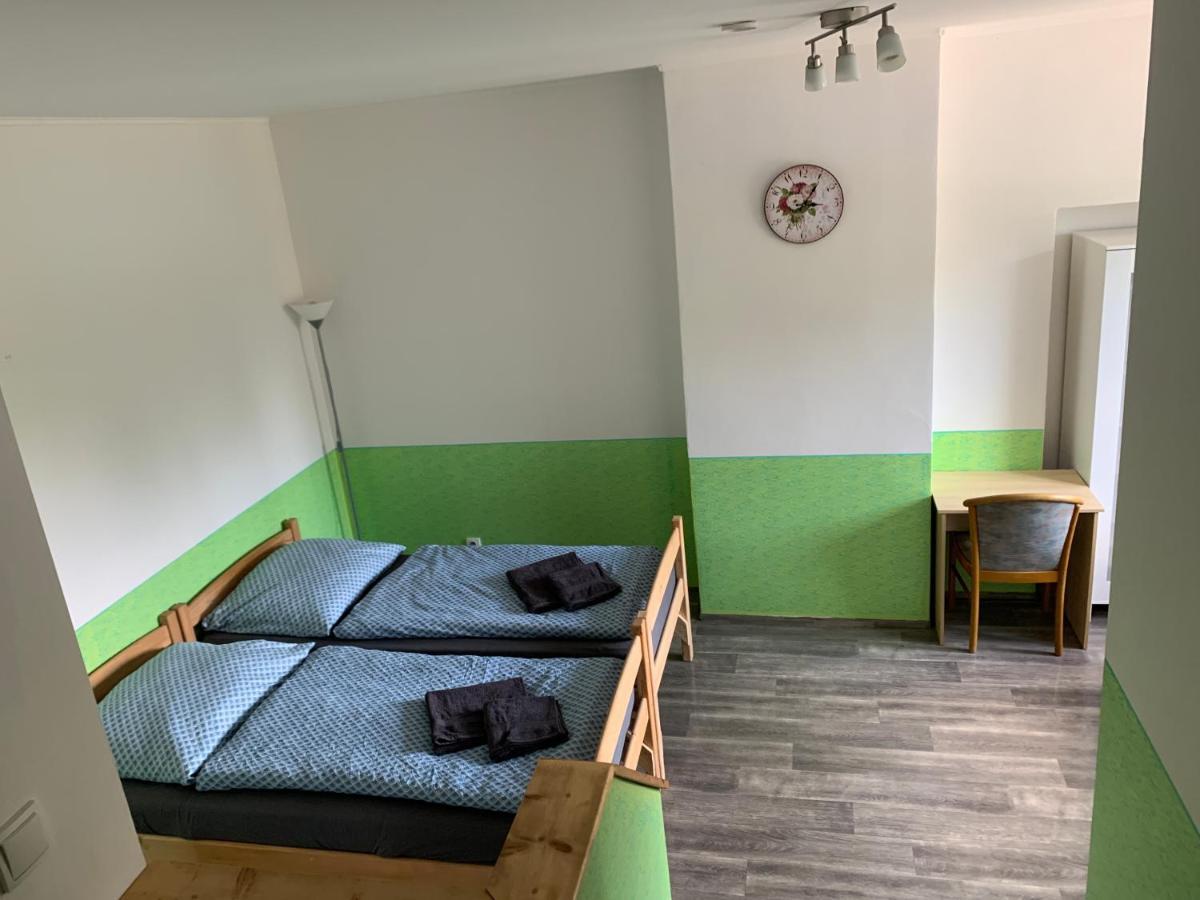 Hotel Penzion U Jezera Konstantinovy Lázně Exteriér fotografie